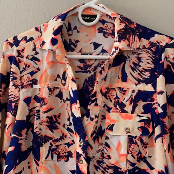 BEBE Neon Orange and Navy Shirt - Picture 2 of 3